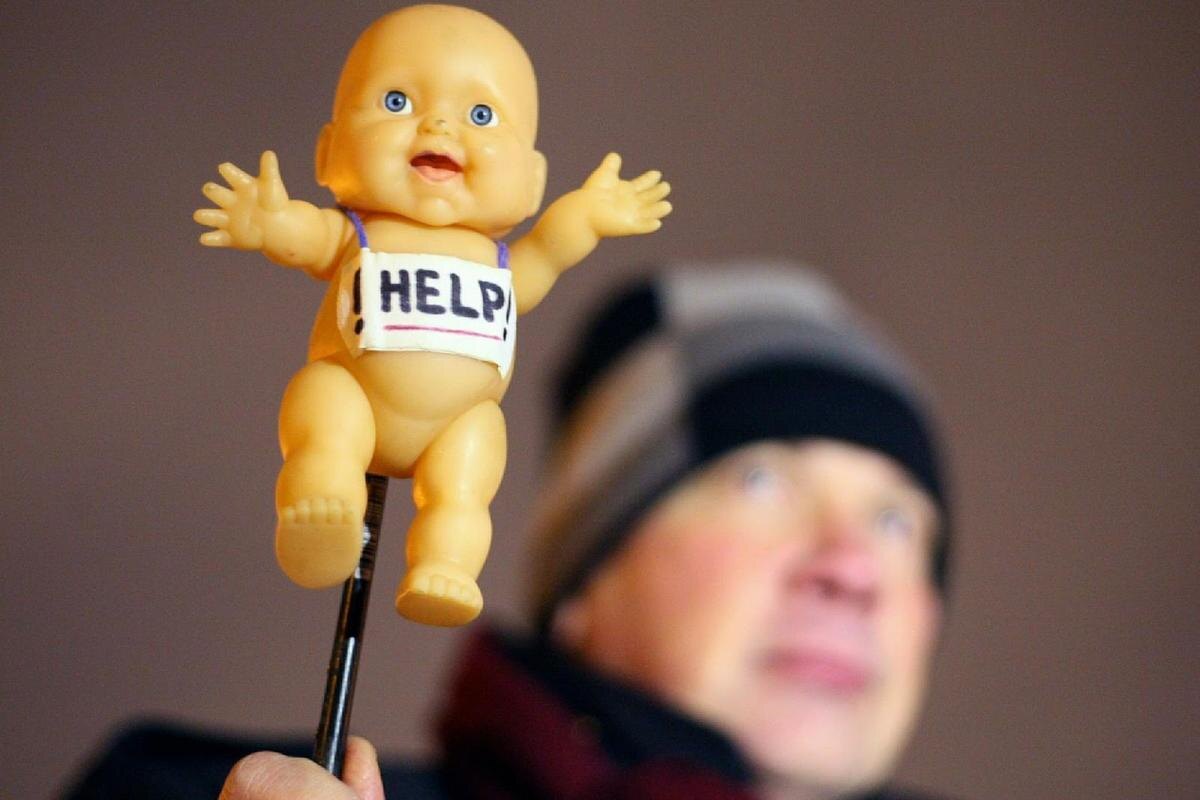 Фото http://67.rodina.news/lechenie-rebenka-korolyovke-smolenske-oruduet-moshennik-18060620235858.htm