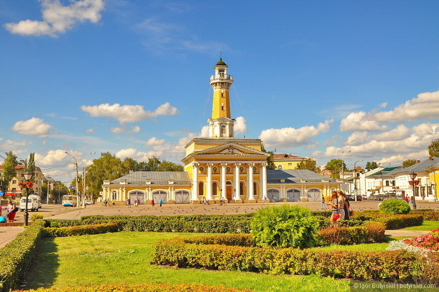 Пожарная каланча на центральной площади г. Кострома