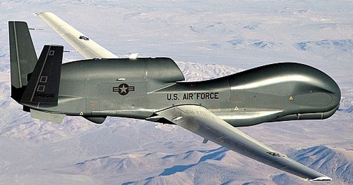 Стратегический беспилотник ВВС США RQ-4 Global Hawk