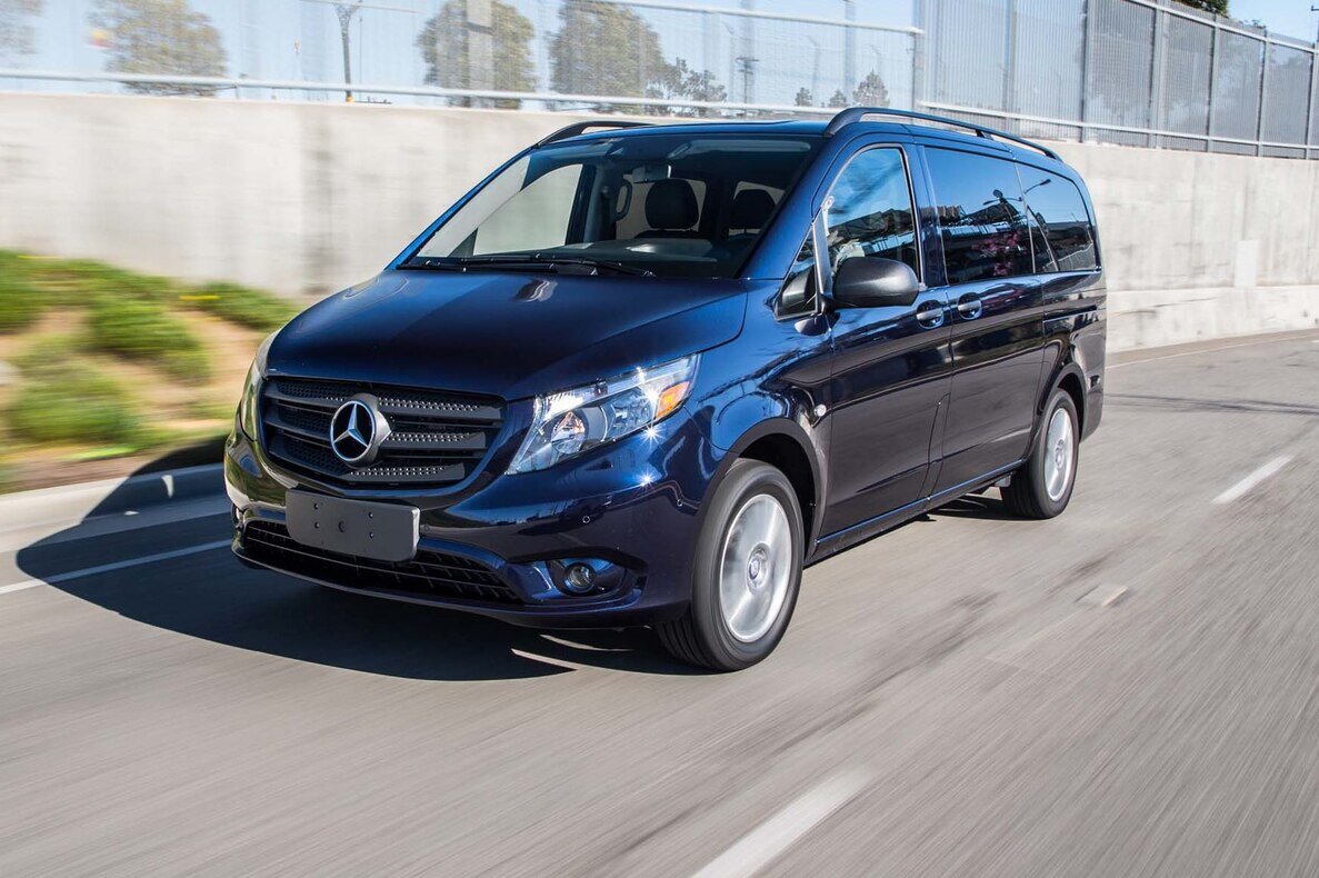 2017 Mercedes-Benz metris