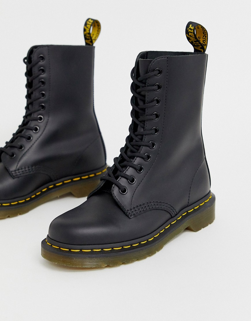 Dr.Martens