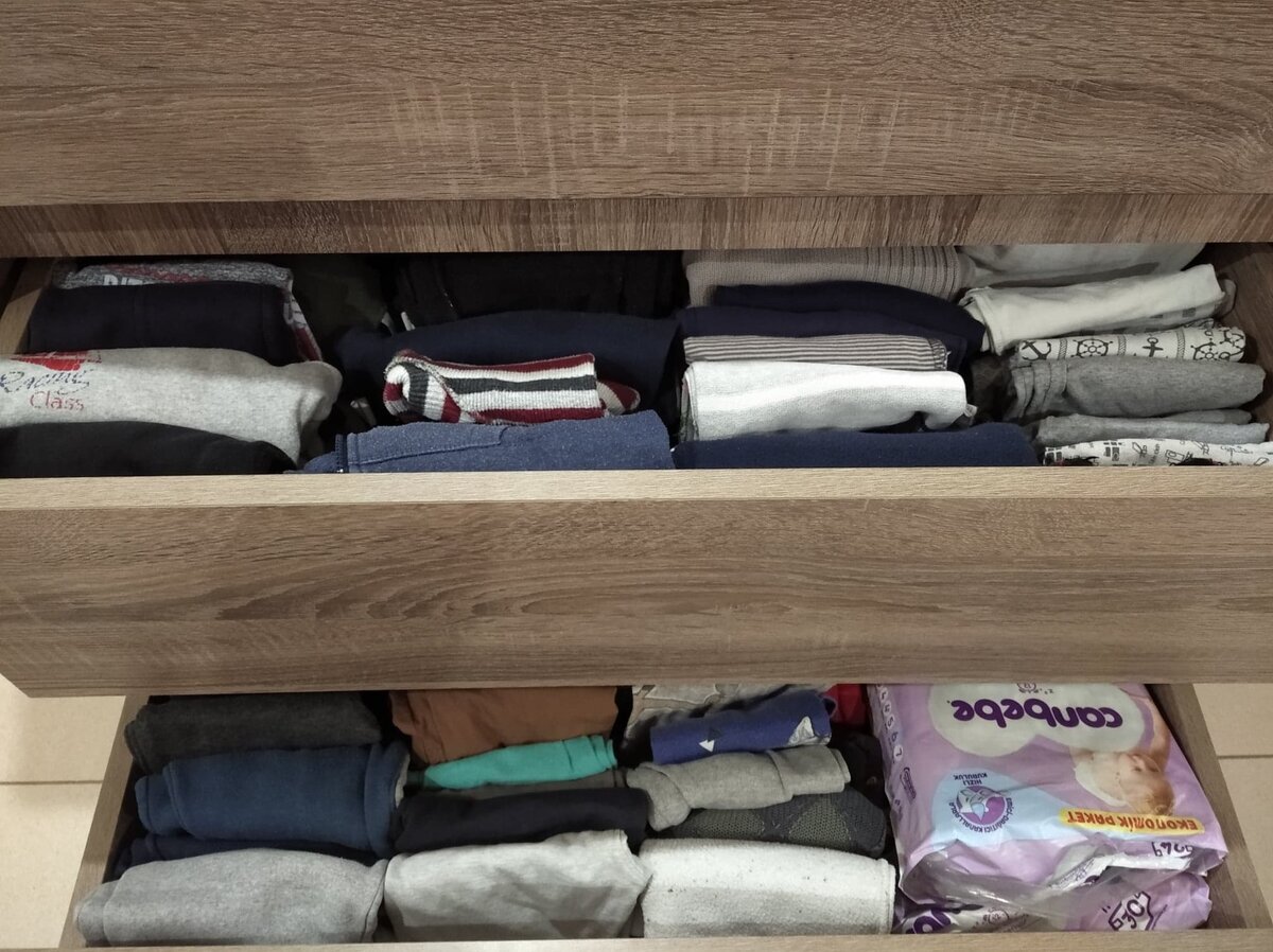 Так я храню детскую одежду.