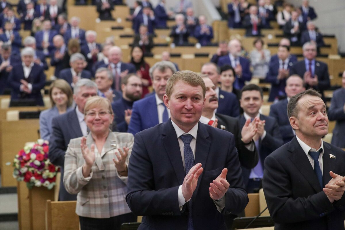 Теперь депутаты могут легально участвовать в бизнесе. Как? А вот так ...