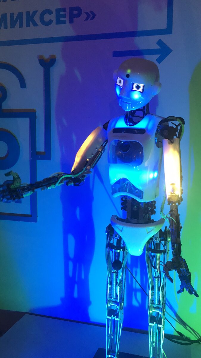 Роботостанция. ВДНХ