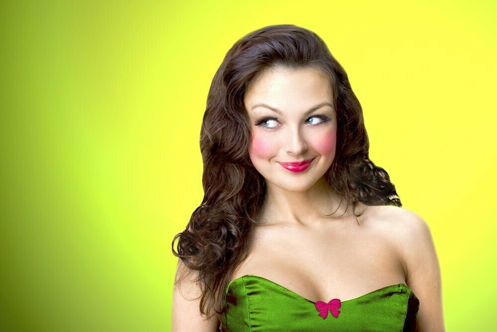 Женщина также использовала фальшивые снимки УЗИ, придумала имя для будущего ребенка, обсуждала возможные сроки родов.  