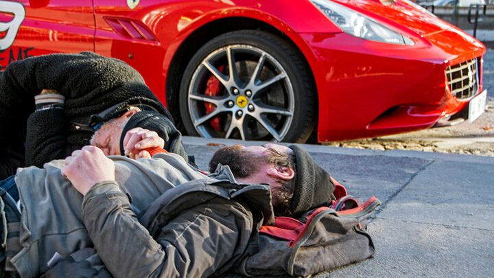 ФОТО: ARTEM AVETISYAN / SHUTTERSTOCK.COM 