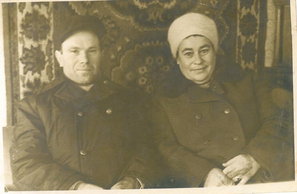 Супруги Алимовы Георгий и Лидия