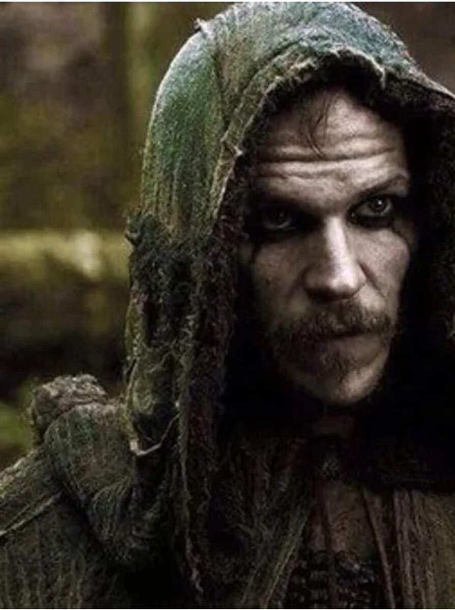 Жизнь вроде бы хорошо, но что то всегда не так.