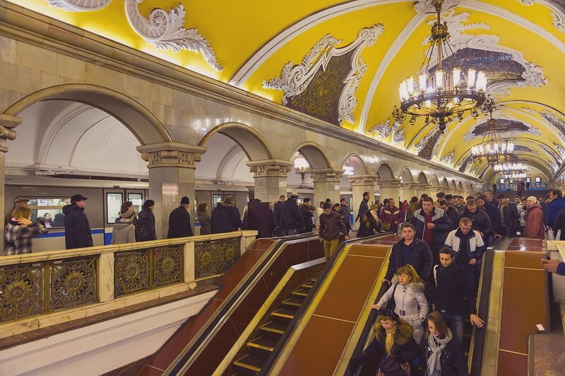 Какие станции в московском метро трещат по швам в часы пик?