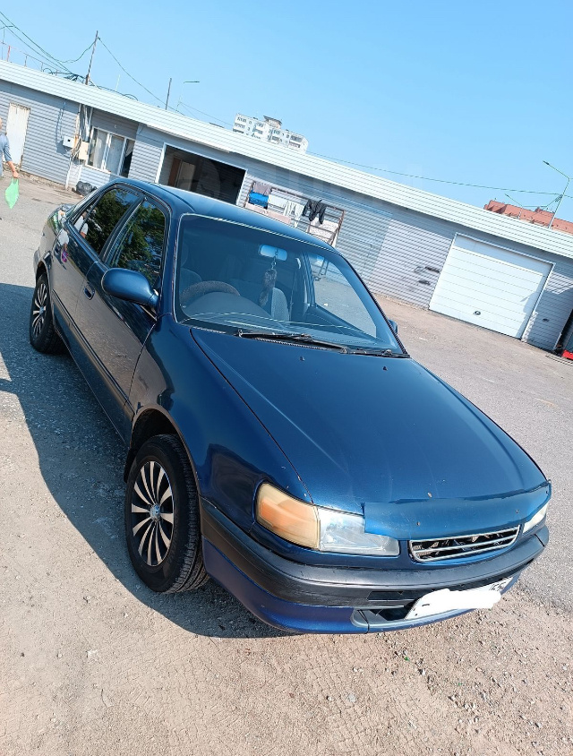 Машинка 1995 года, 1,6. 8 поколение.