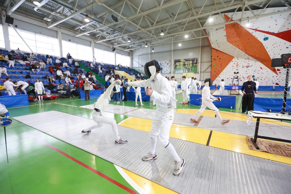    Всего в нем приняли участие 220 юношей и 230 девушек Pravda-nn.ru