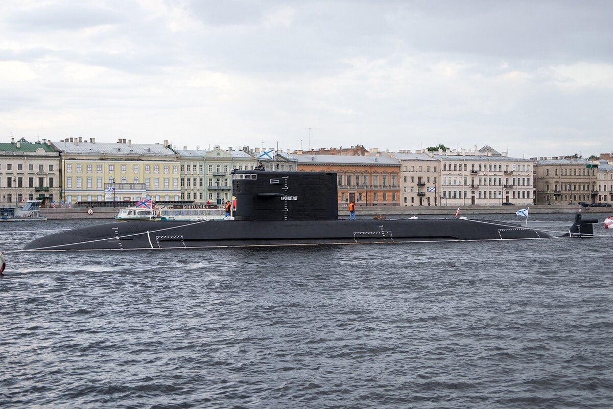ДЭПЛ "Кронштадт" проходит государственные испытания