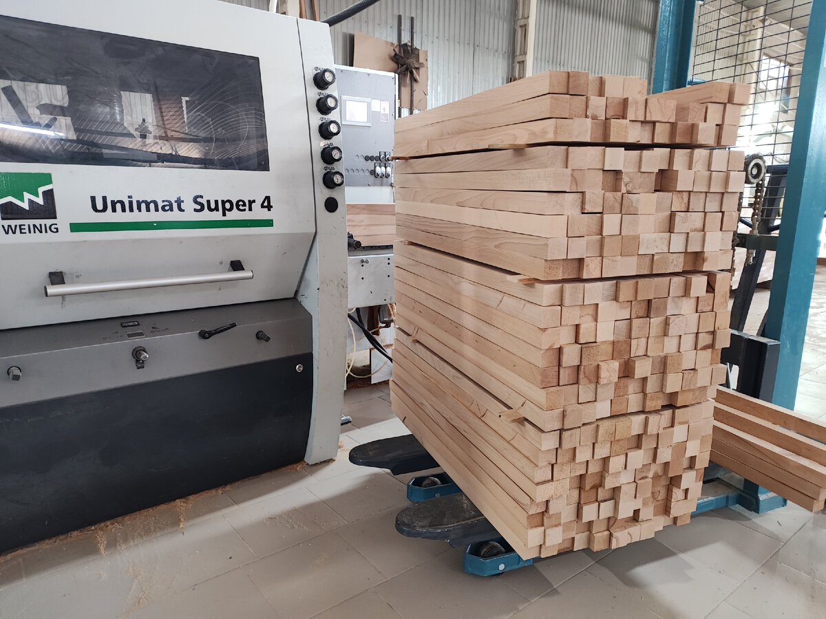 Производство ступеней, балясин, мебельных щитов 