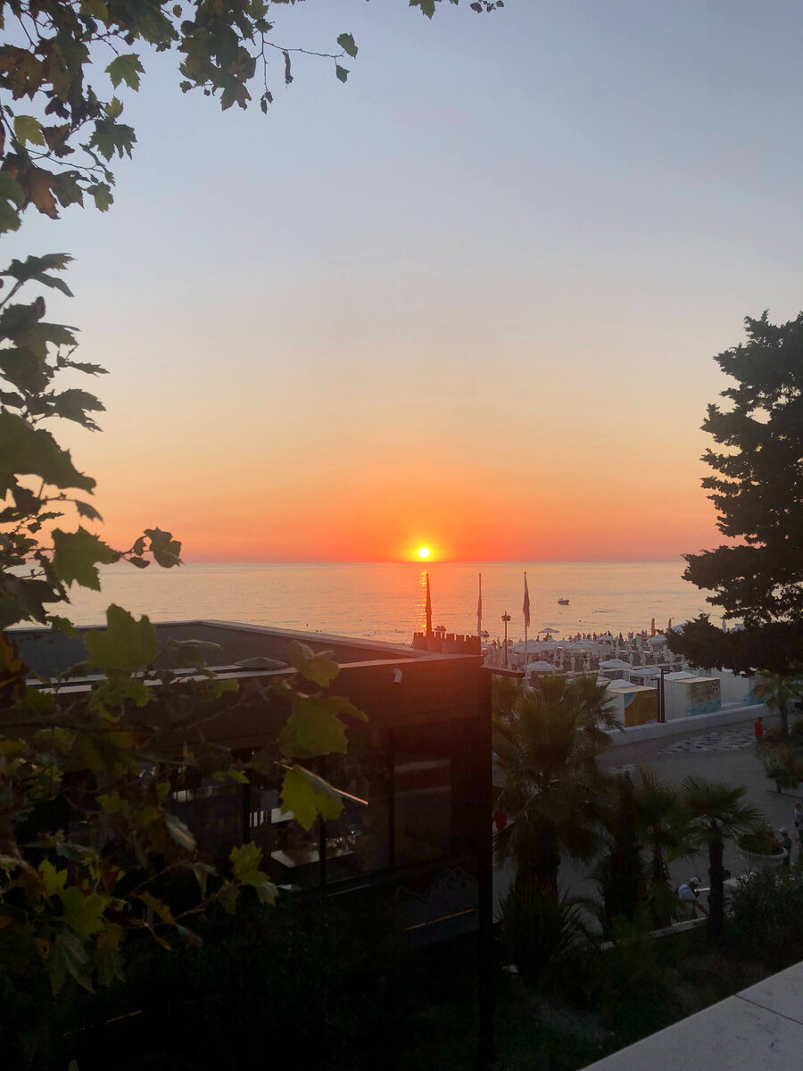 Пляж "Ривьера". Закат.