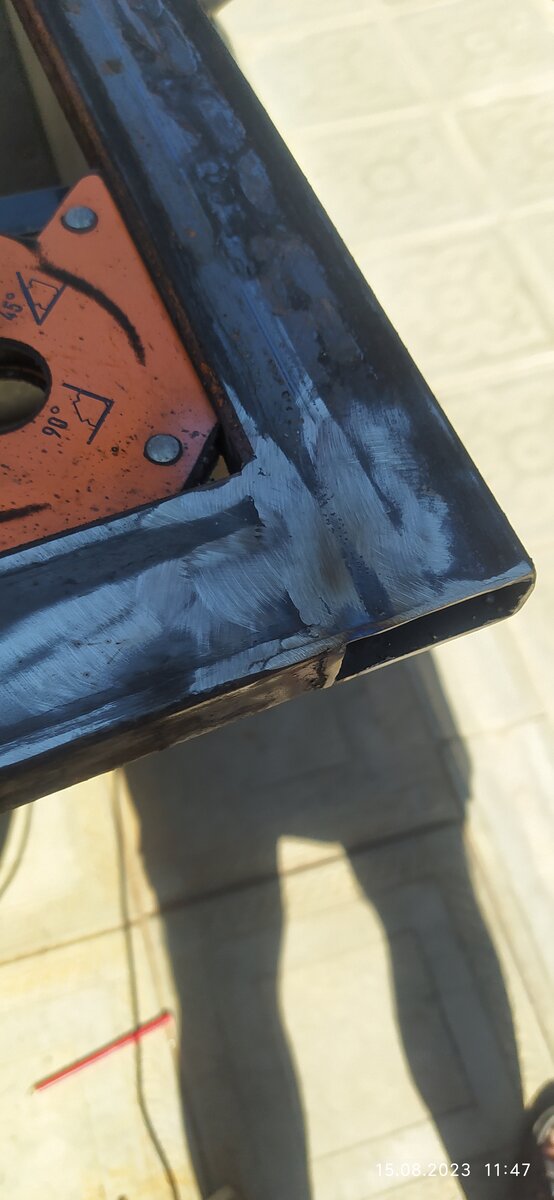 Зачистил. Не судите строго, я не профессиональный сварщик.. 