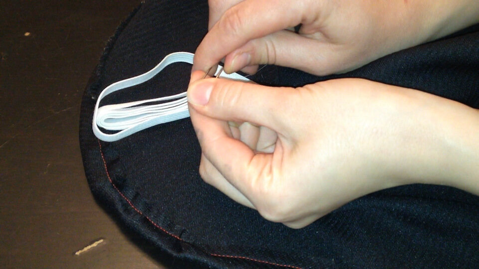 Вставляем резинку