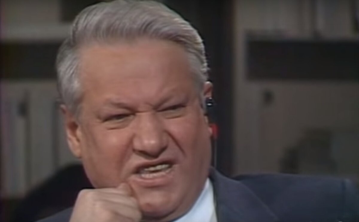 Первый президент России Борис Ельцин