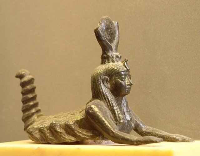  Скульптура Селкет