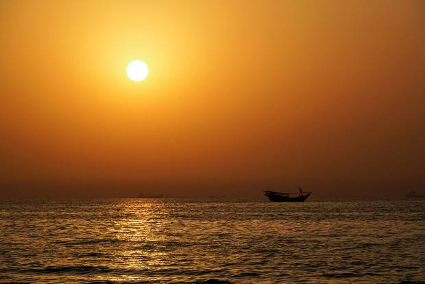 Закат над Персидским заливом