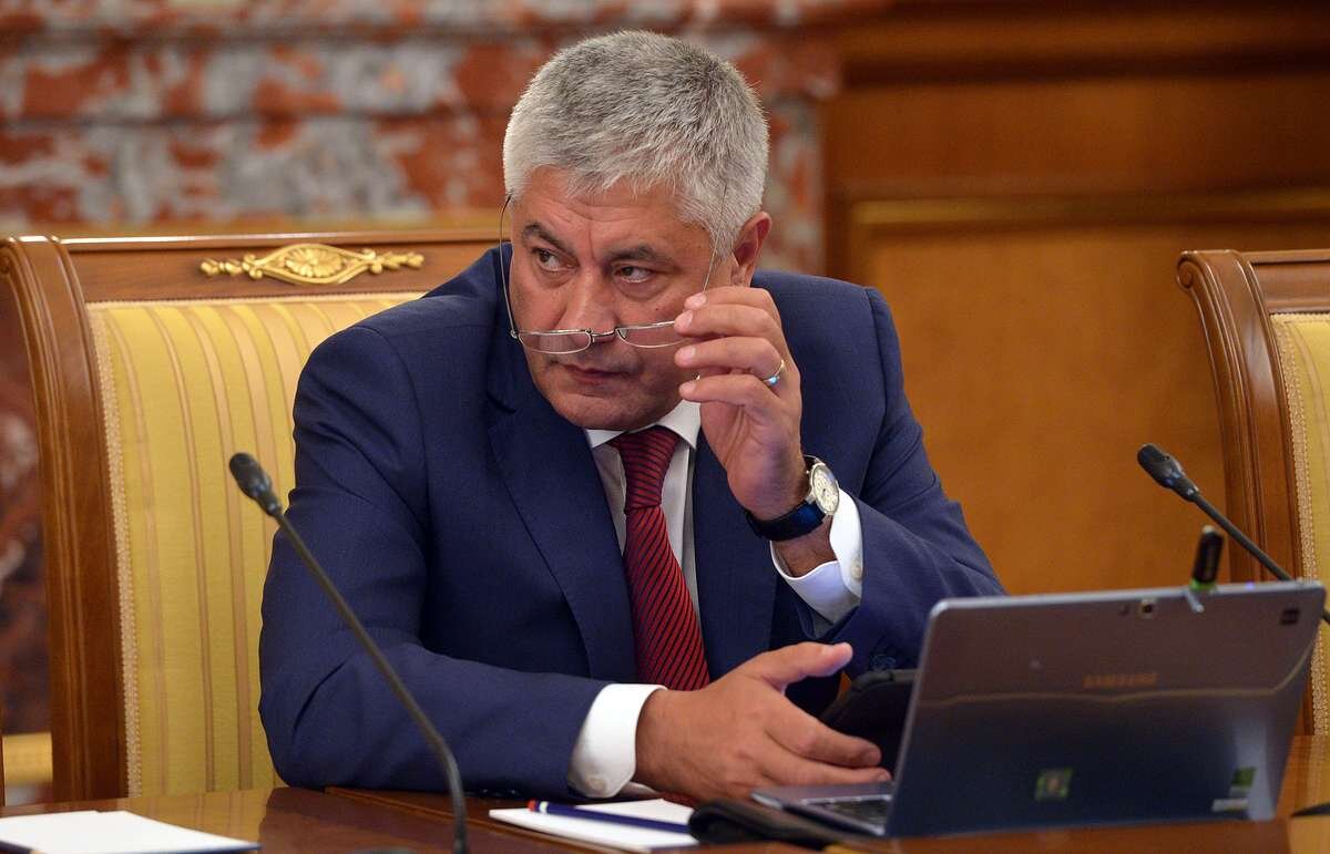 сегодня колокольцев отставка колокольцева. колокольцев смеется. колокольцев. сегодня колокольцев отставка колокольцева. сегодня колокольцев отставка колокольцева.