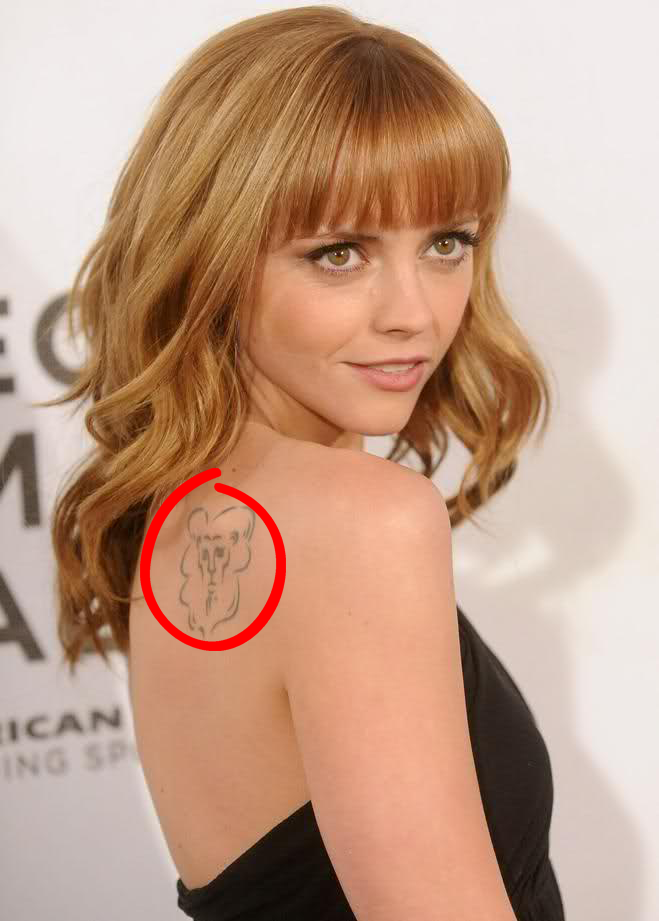 Кристина Риччи и ее татуировка