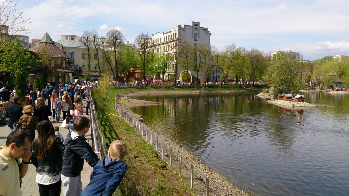 Московский зоопарк большая грузинская ул 1 стр. Московский зоопарк, Москва. Московский зоопарк, Москва, большая Грузинская улица, 1, стр. 1. Центральный Московский зоопарк. Зоопарк на Баррикадной.