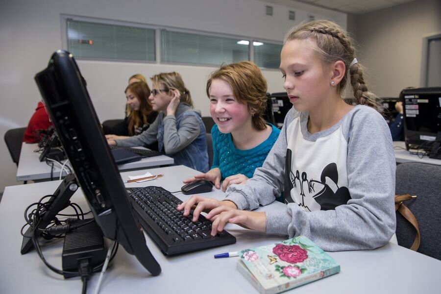 Создание мультимедийных историй - сложный, но интересный процесс, которому надо учится