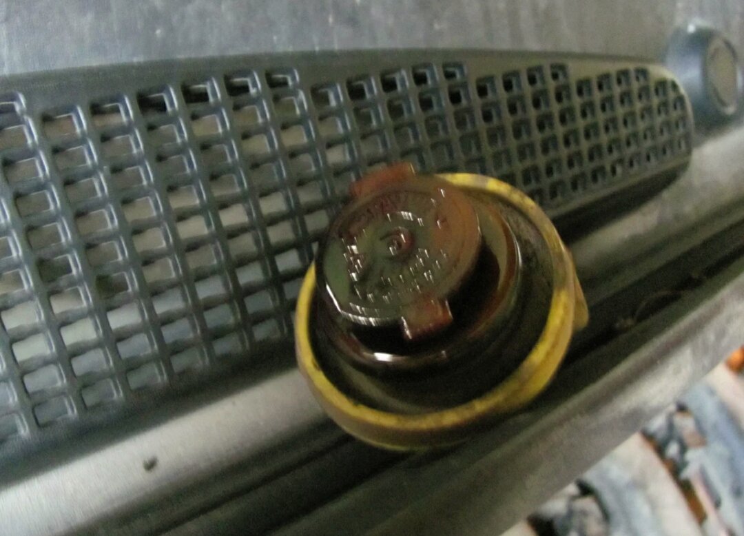 Нагар на крышке