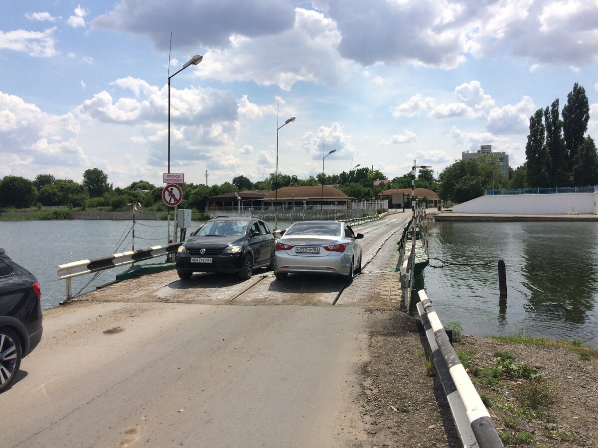 Проезд по понтонному мосту в Каменск-Шахтинский и посещение памятника  пограничникам (день 25 ч.2-я). | Записки Велопутешественника | Дзен