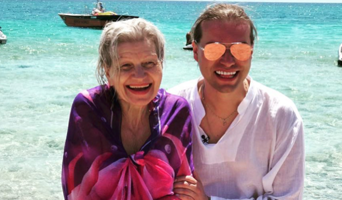 Гоген Солнцев с женой. Фото: instagram.com/solntcev