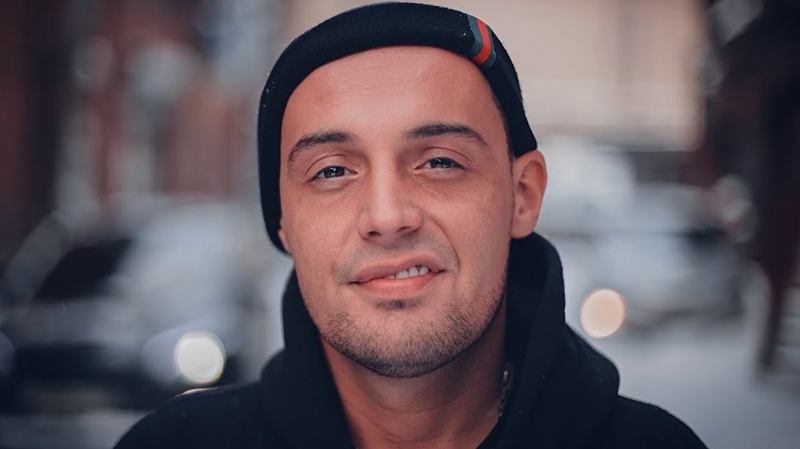 Звёзды, которые лежали в психушке