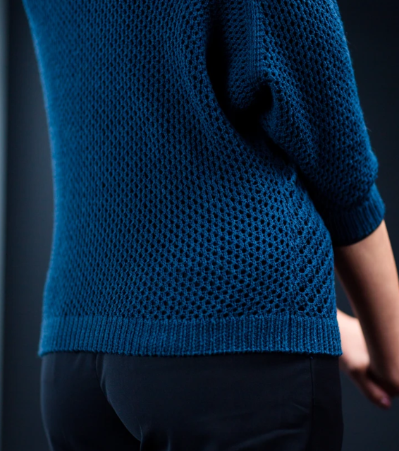 Блуза моего любимого синего цвета дизайнера Veronik Avery