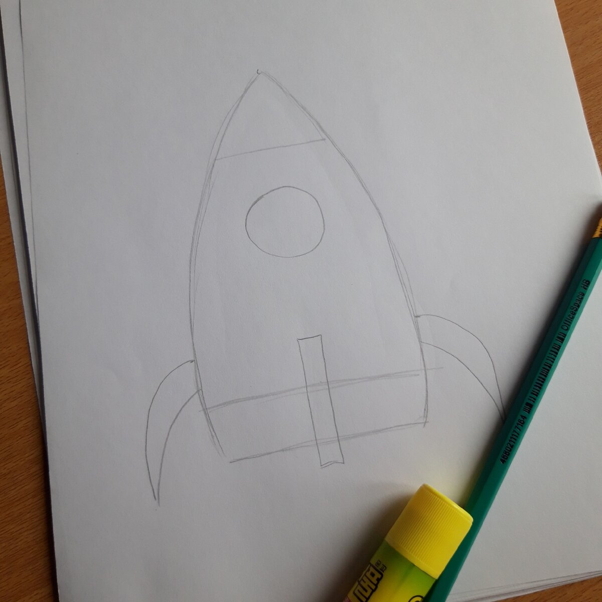 Ракета перед раскрашиванием