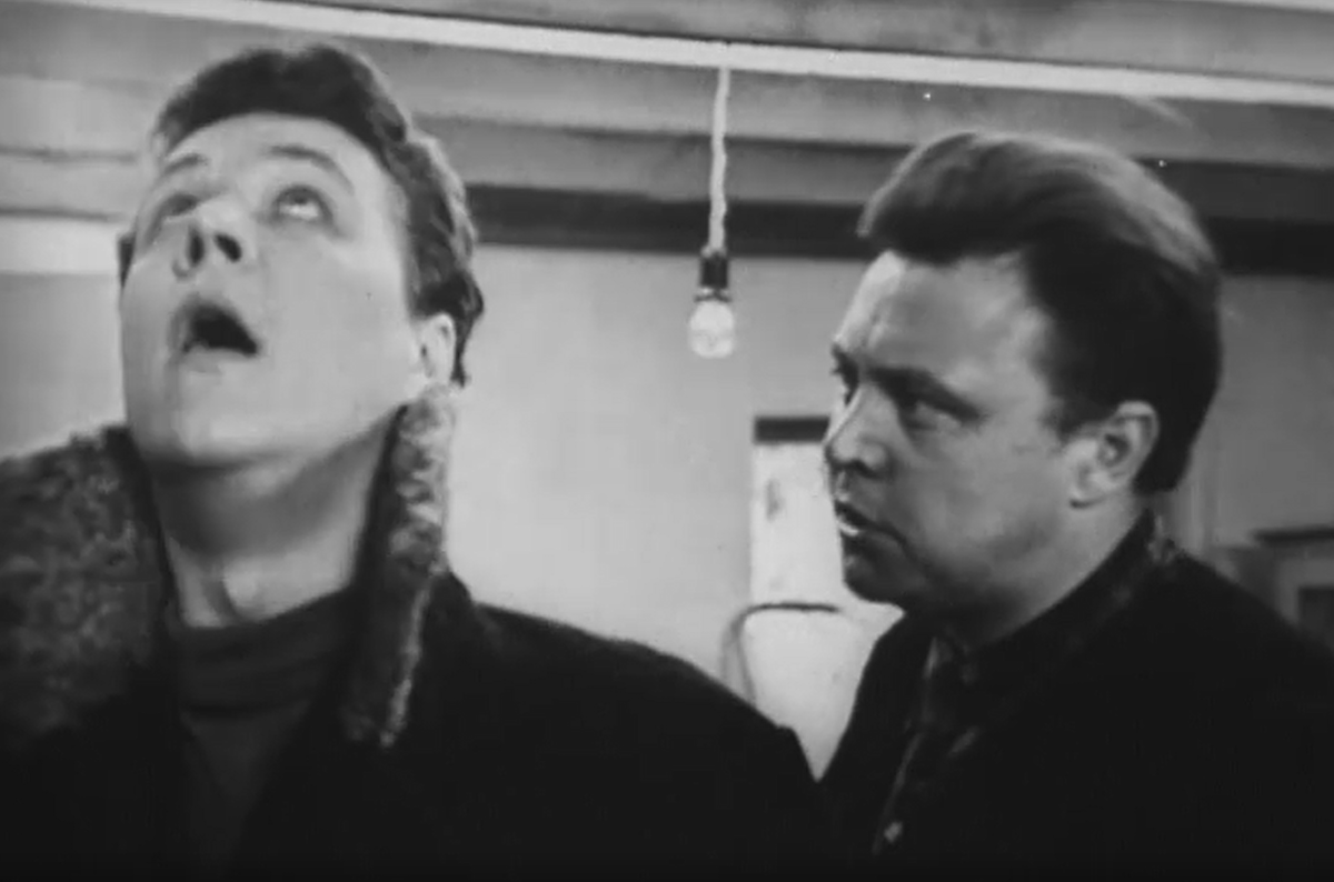 Кадр из телефильма "День за днем". Часть 2. Серия 2. Февраль, 21, понедельник (1972)