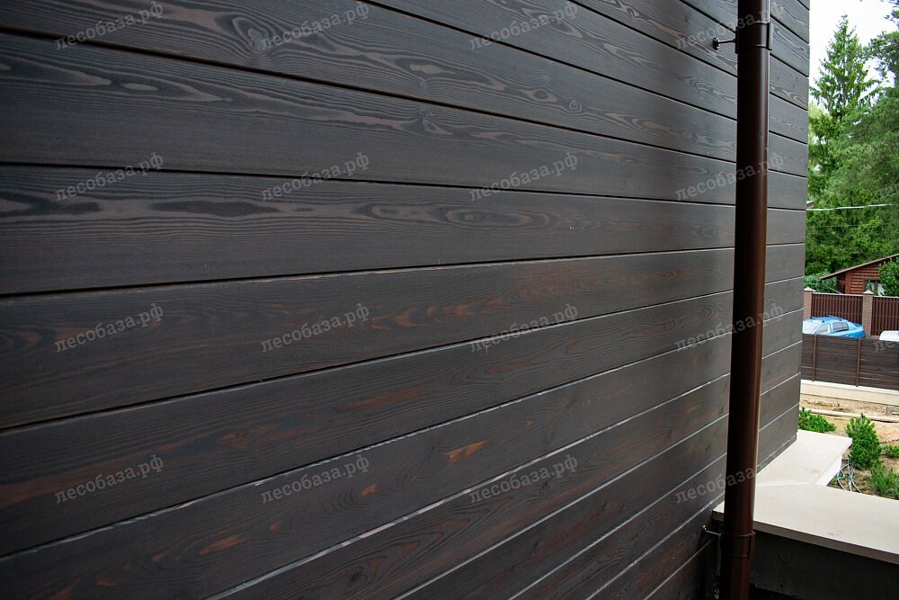 Скошенный планкен из лиственницы сорт АВ