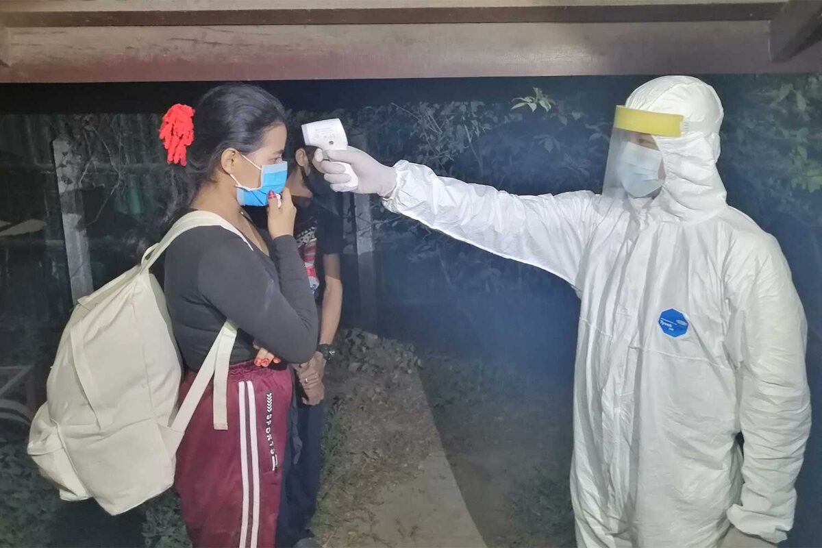 23-летняя тайка-перебежчица после того, как навестила друзей по ту сторону границы