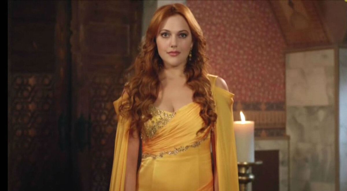 кадр из сериала "Великолепный век"