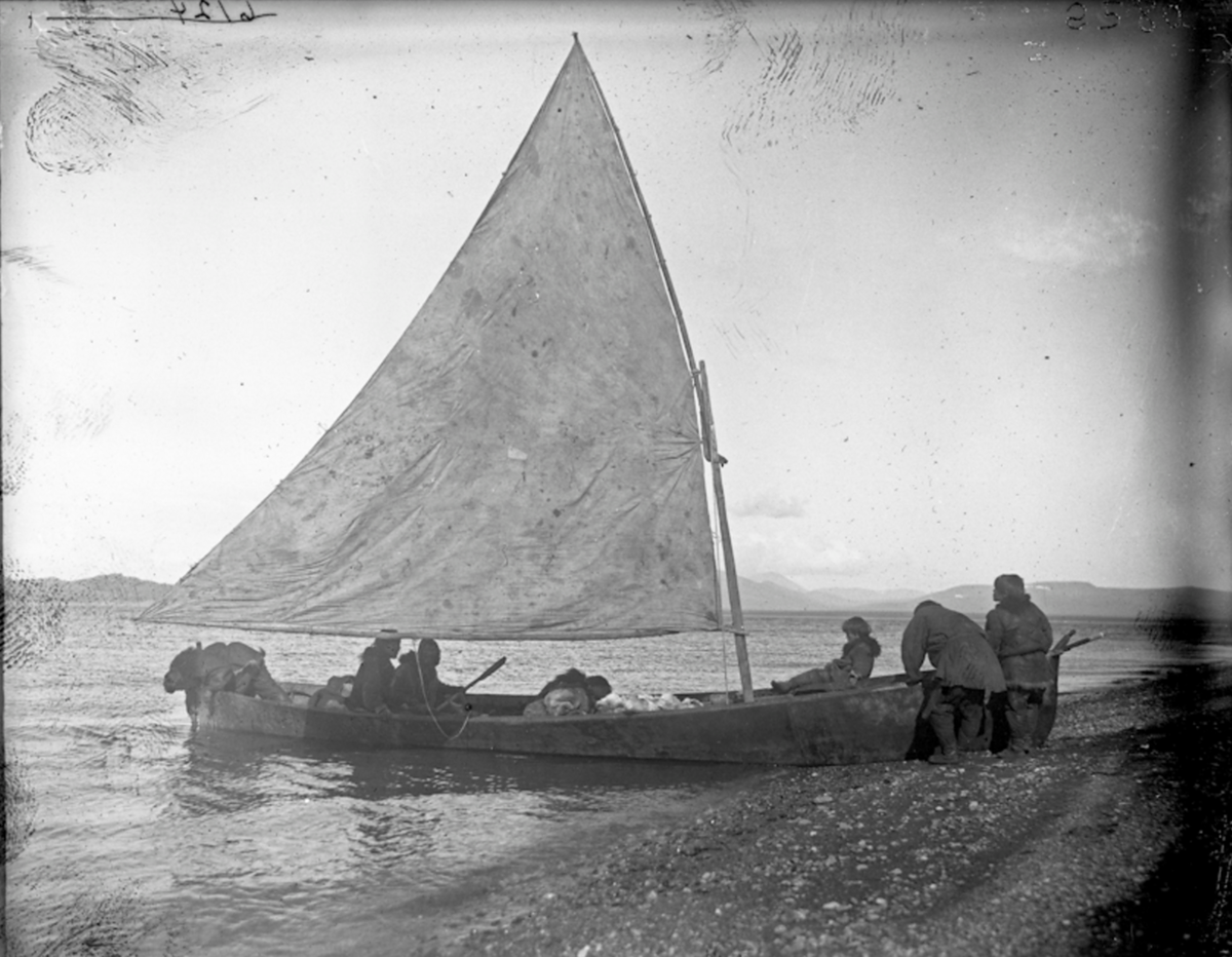 Яхта Чукотка. Шхуна Заря Толля. Экспедиция 1900. 'Катер 1901 года.