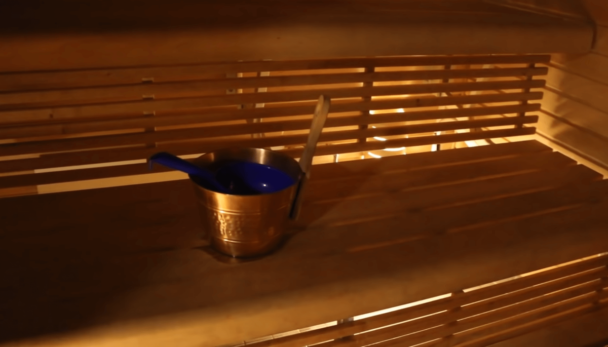 Финская сауна - строительство, выбор камней для печки каменки, вентиляция, освещение