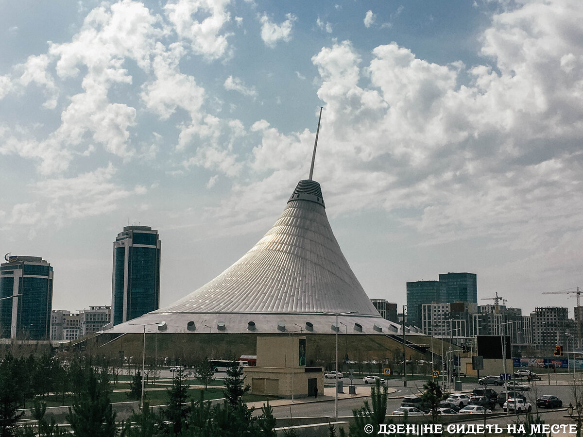 Хан-Шатыр в Астане (Нур-Султане)