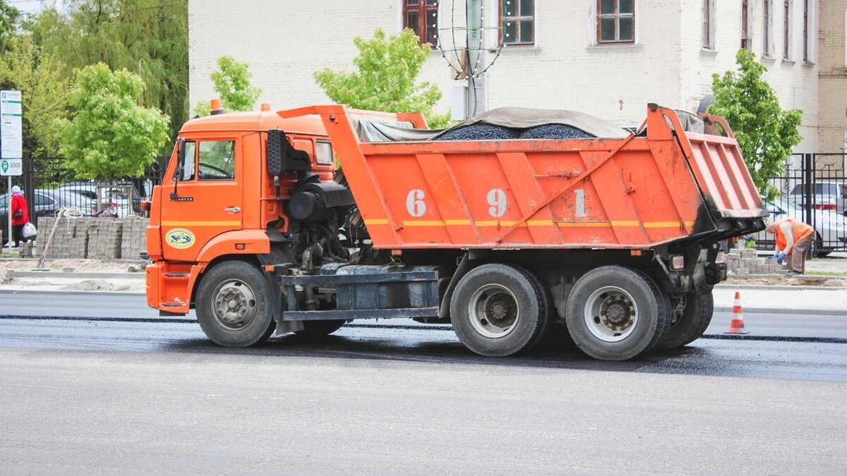     В Нижегородской области разыскивают поставщика, у которого есть возможность предоставить грузовые автомобили — самосвалы. Сделка будет осуществляться по лизинговой системе. Соответствующая информацию появилась на официальном сайте госзакупок.