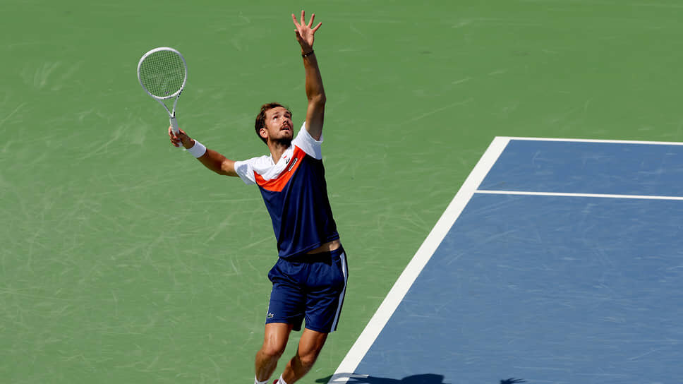 Фото: Matthew Stockman / Getty Images📷Теннисист Даниил Медведев во время матча с Александром Зверевым