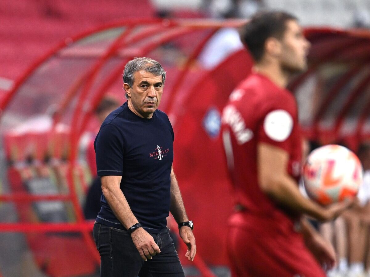    Главный тренер "Рубина" Рашид Рахимов© РИА Новости / Максим Богодвид