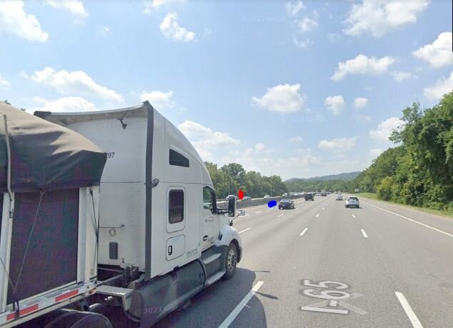 Снимок с гугл карт того места на скоростном шоссе синей точкой обозначил где я остановил свой крайслер,, а красной где была горящая машина.