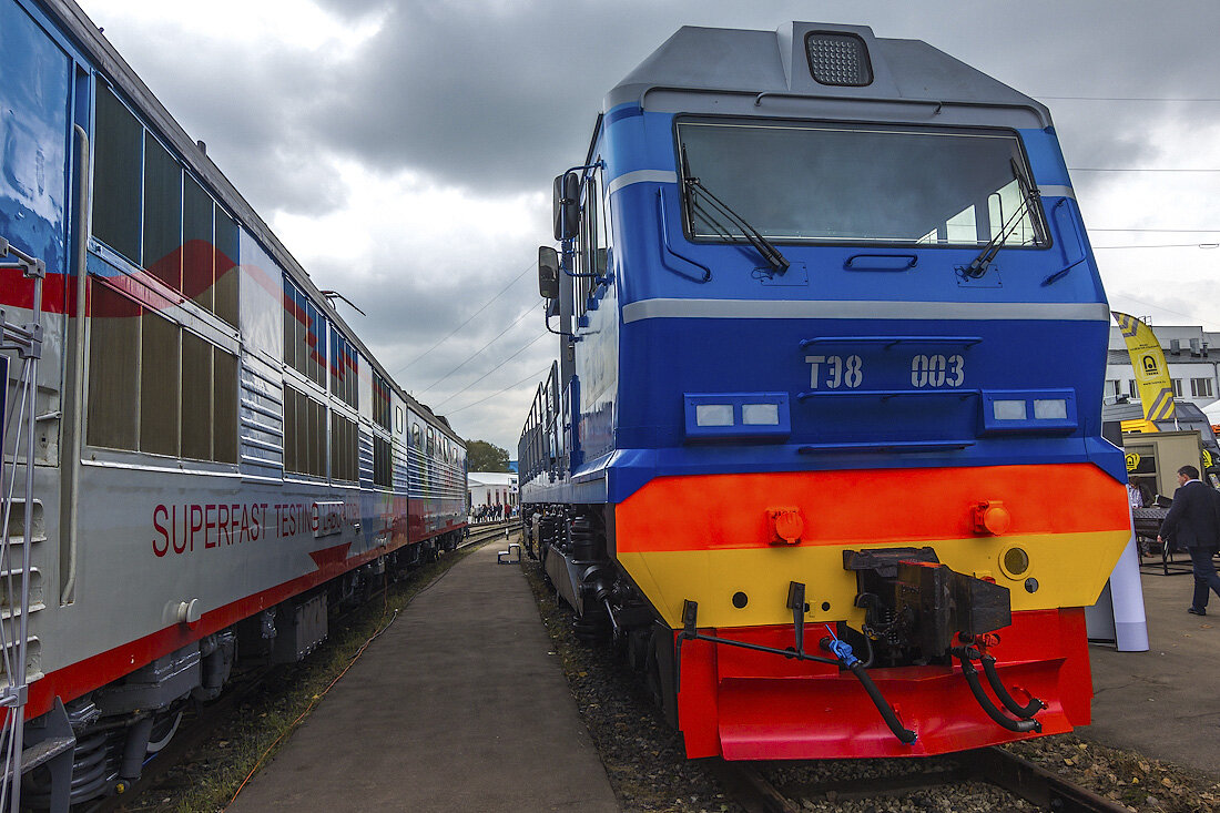 тэ8 тепловоз тепловозы. тэ 8. магистральный односекционный тепловоз тэ8. тэ8 тепловоз тепловозы. тэ8 тепловоз кабина.