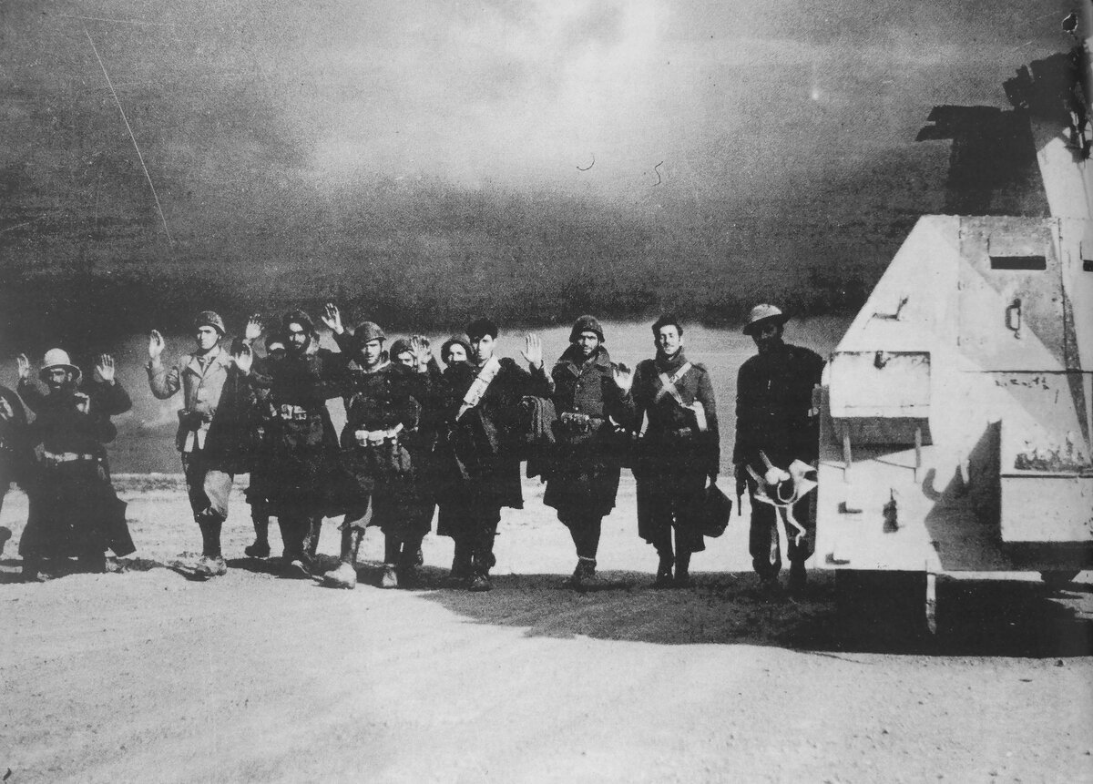 Итальянские солдаты не особо часто проявляли стойкость на поле боя... Источник фото: http://waralbum.ru