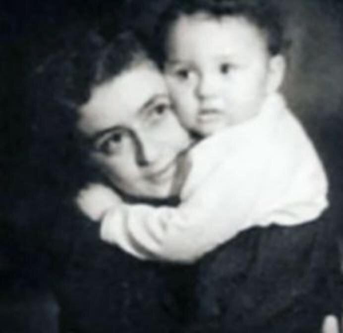 Леонид Якубович в детстве, 1947