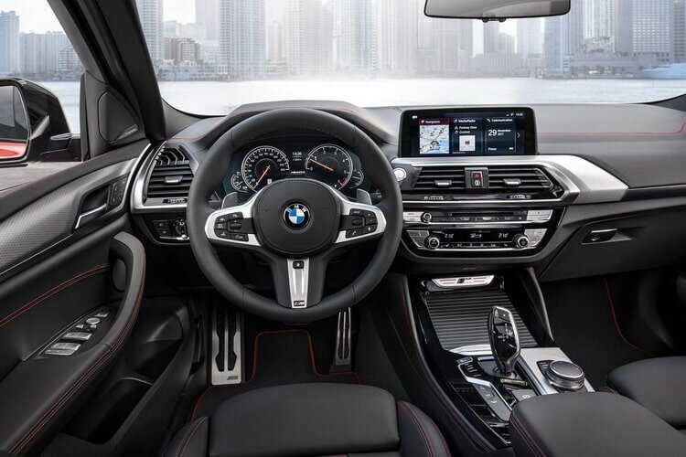 салон BMW X4