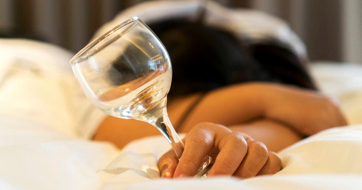 Алкоголь и сон - пить и мечтать на свой страх и риск 