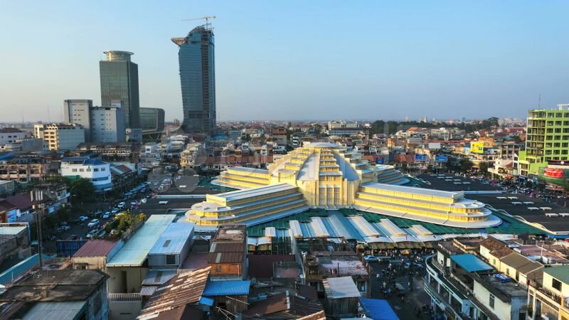  Камбоджа - это удивительное королевство в Юго-Восточной Азии, страна диких джунглей с богатейшей историей.